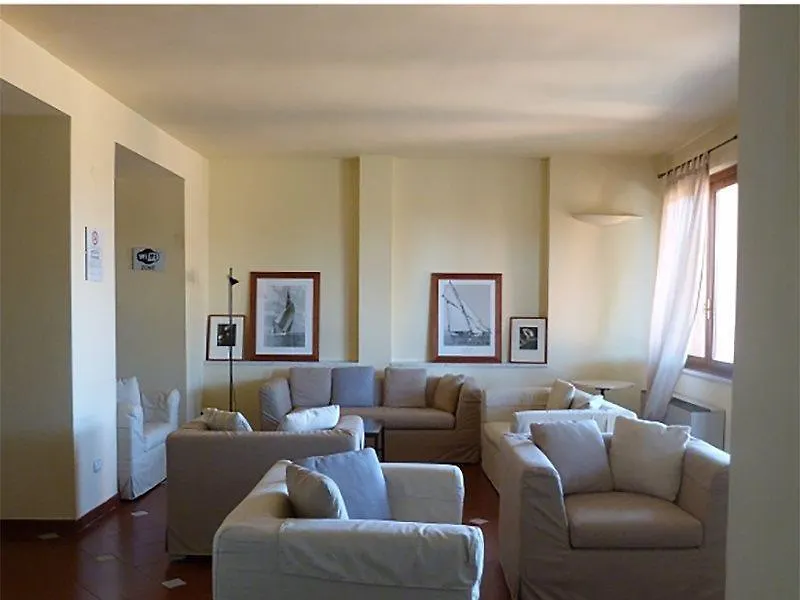 Hotel La Vedetta Ливорно